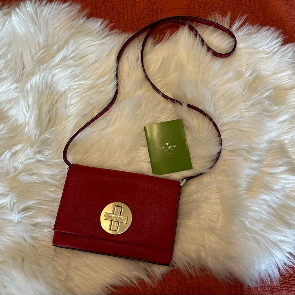 Kate Spade SALLY Newbury Lane Pillboxred Crossbody LeatherBag